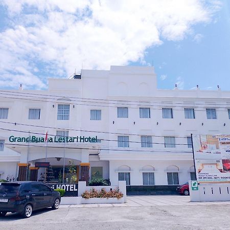 פדאנג Grand Buana Lestari Hotel מראה חיצוני תמונה