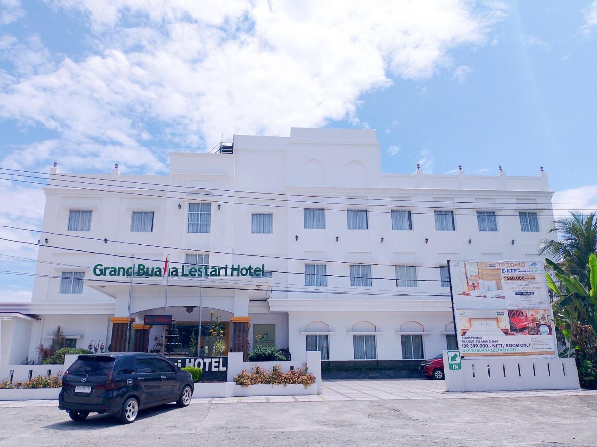 פדאנג Grand Buana Lestari Hotel מראה חיצוני תמונה